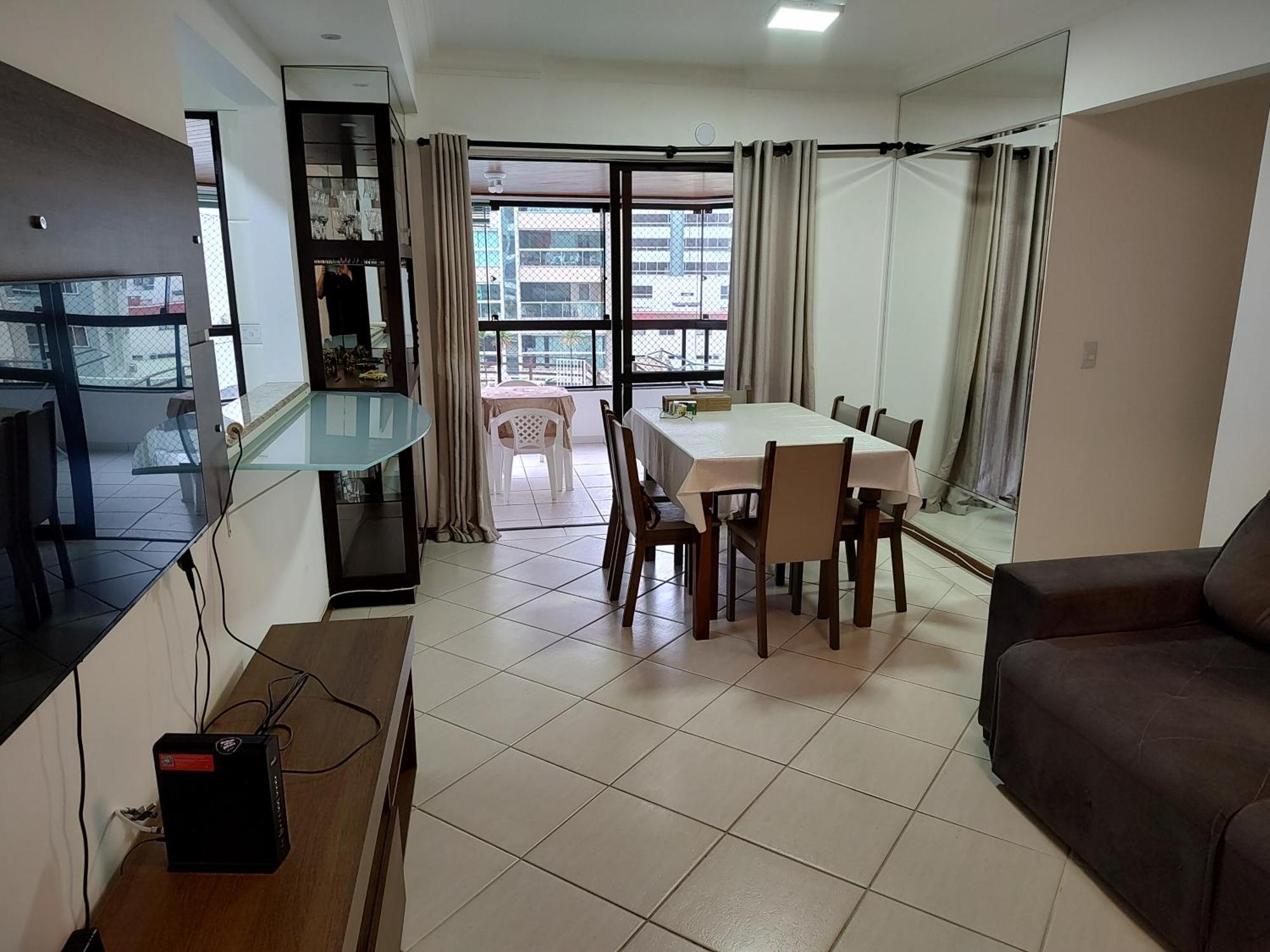 Apartamento Otima Localizacao! Wi-fi Qtos Climatizados, 1 Vaga *