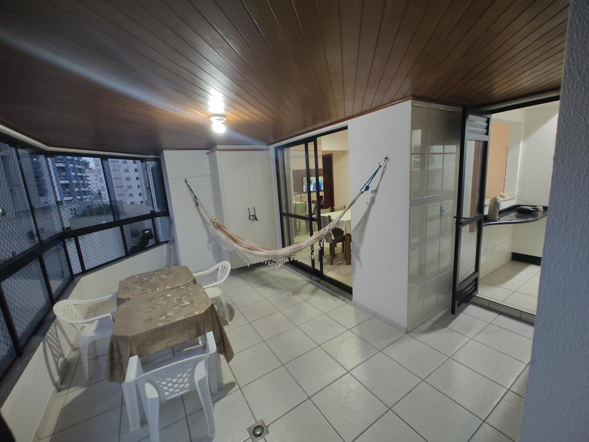 Apartamento Otima Localizacao! Wi-fi Qtos Climatizados, 1 Vaga
